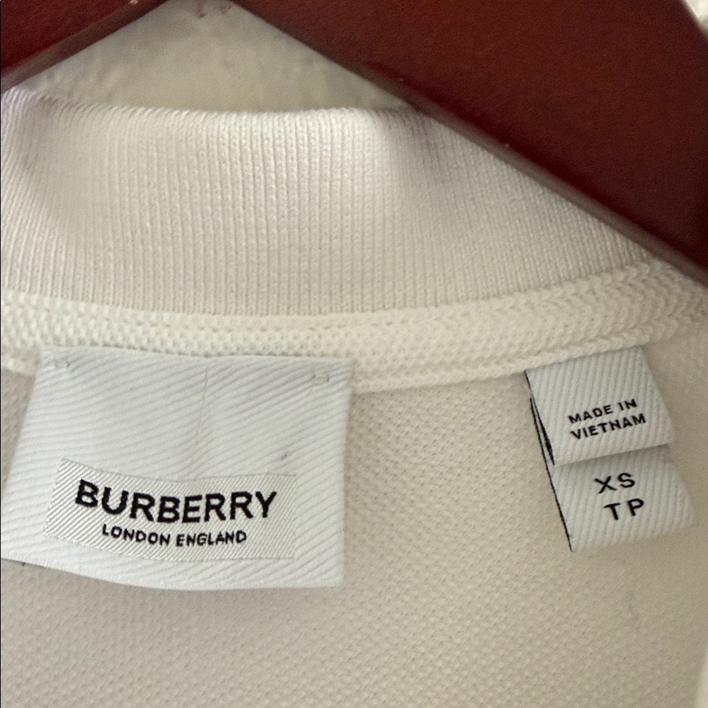 Women’s Burberry Polo - Picture 6 of 9